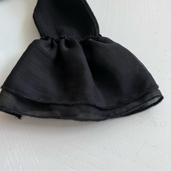 Zara cold shoulder ruffle ribbed knit black v-neck cardigan tie front size small - Picture 13 of 16